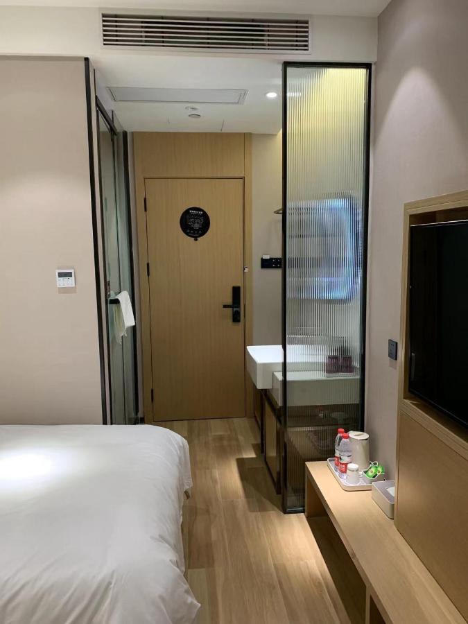 Meego Smart Select Hotel Shanghai Exterior foto
