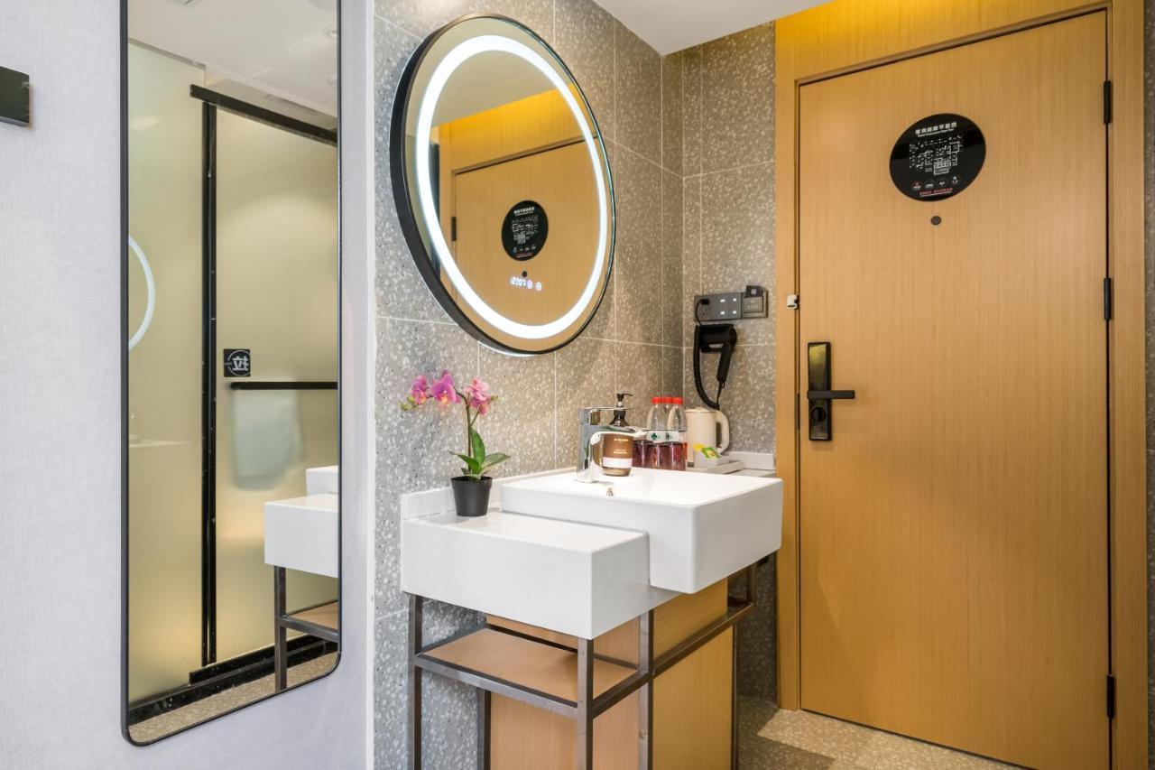 Meego Smart Select Hotel Shanghai Exterior foto